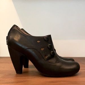 miz mooz black pumps